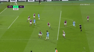 张外龙：向余望是中国足球未来的重要资源，我曾帮他重建信心