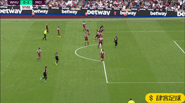 接二连三！女排世俱杯朱婷上演全面爆发，最不可思议一球诞生了